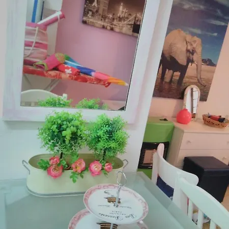 Yiota's Cute Apartman Paphos